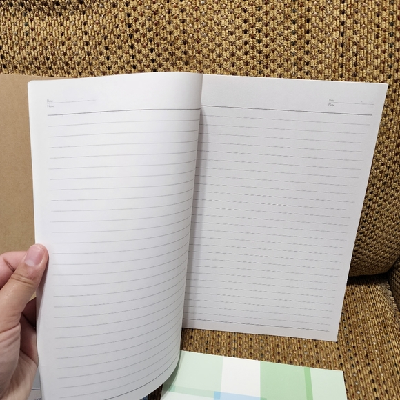 [NEW] Lot of 4 Notebooks / Journals / Back to School Supplies Office Supplies - Picture 6 of 6